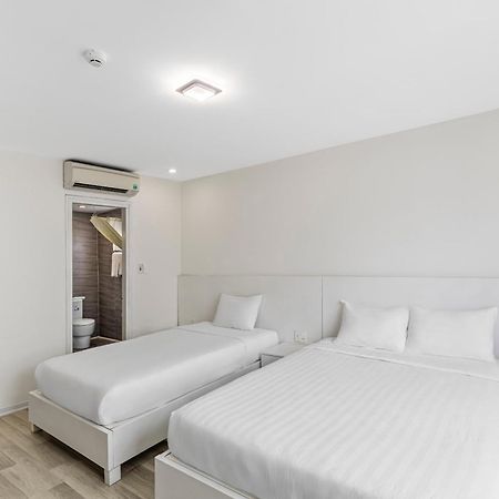 Alyssa Hotel Da Nang Exterior photo